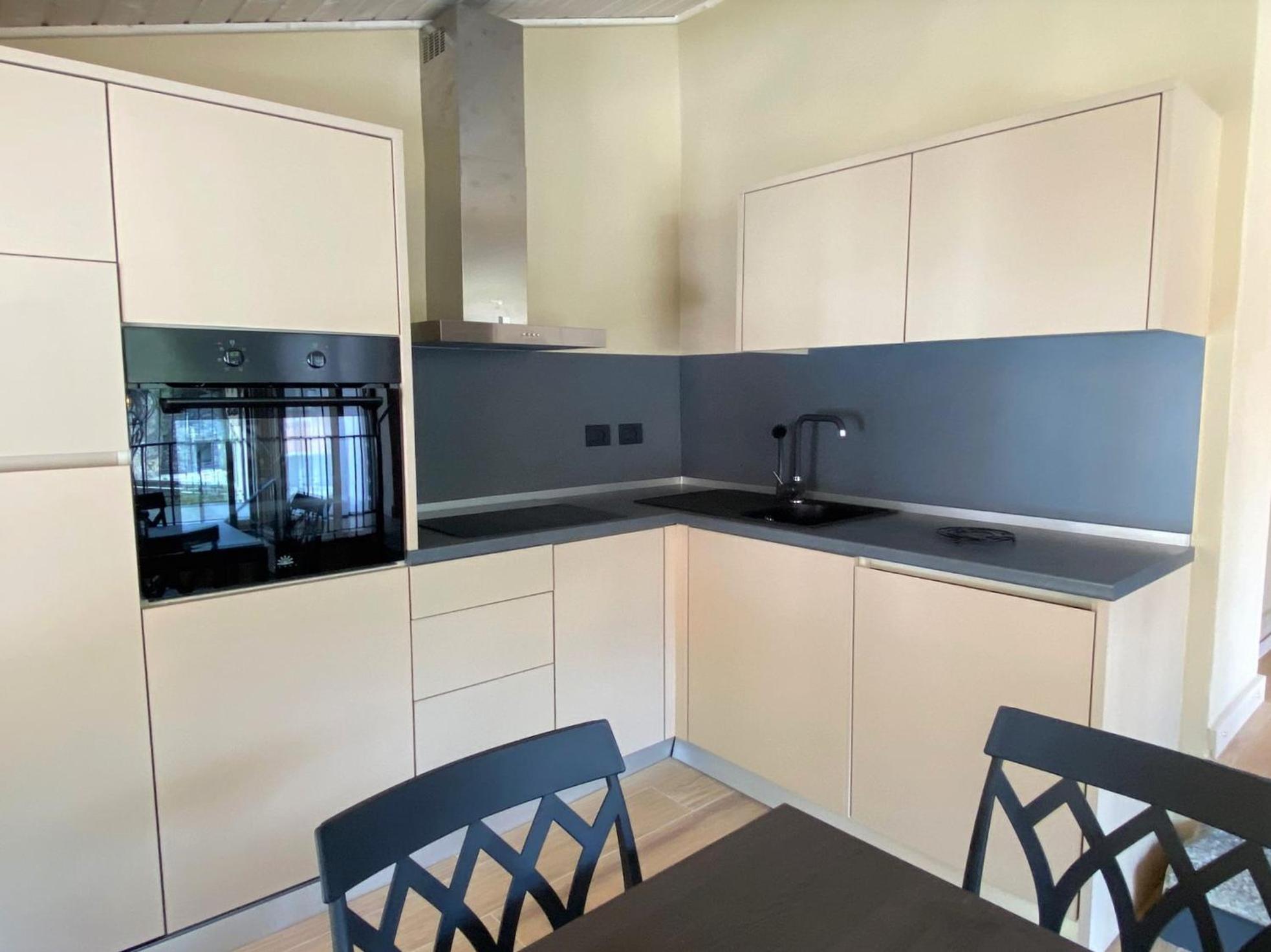 Argegno'S River - Central Apartment Lake View Ruang foto